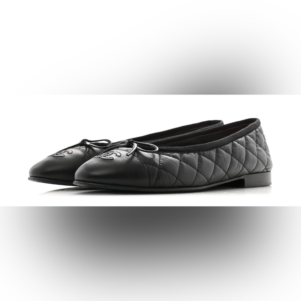 Chanel Quilted Ballet Flats Size 38 - Picture 3 of 14